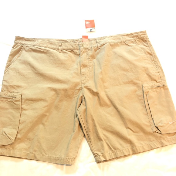 Nike Men's 100% cotton Performance Cargo Shorts - Picture 2 of 3